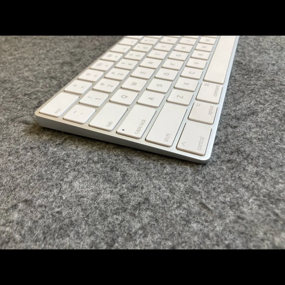 APPLE MAGIC KEYBOARD Wireless